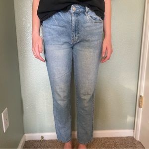 Pacsun women’s mom jean size 26
